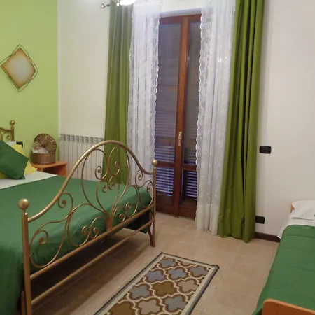 La Casa Di Titty House 4* Montottone