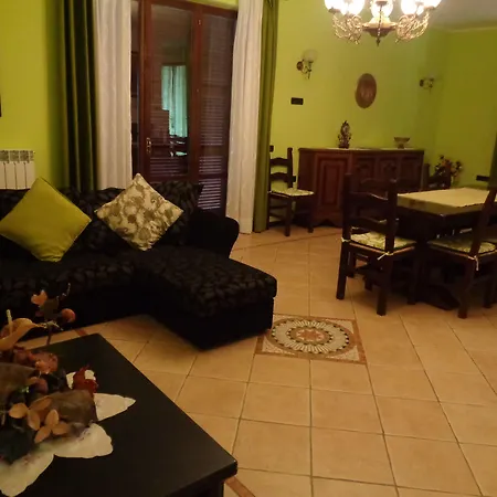 La Casa Di Titty House Bed and Breakfast 4*