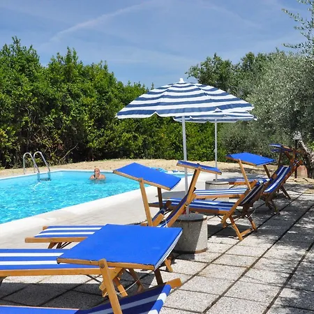 La Casa Di Titty House Bed & Breakfast Montottone